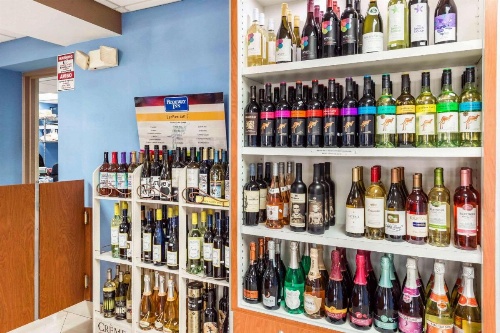 Rodeway Inn & Suites Fort Lauderdale Airport & Cruise Port image 41